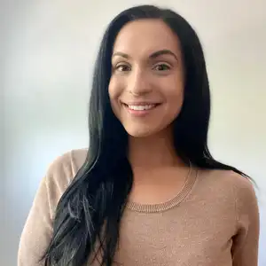 Alyssa Graham, Licensed Clinical Social Worker in Connecticut