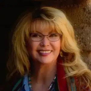 Lori Davenport, Licensed Professional Counselor in Arizona