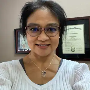 Maria Lauralynn Noblejas, Psychologist in Kansas