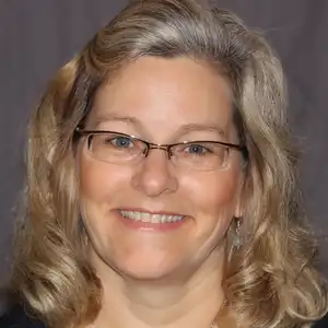 Melissa Raatz, Licensed Clinical Social Worker in Minnesota