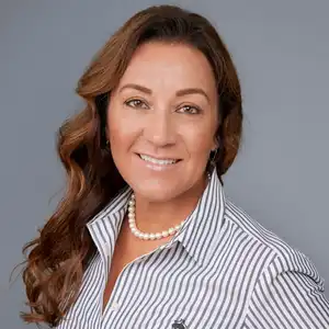 Nicole Sela, Licensed Professional Counselor in California