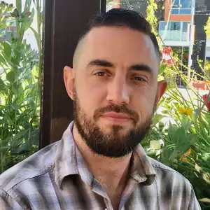 Sean Vazzana, Marriage and Family Therapist in California